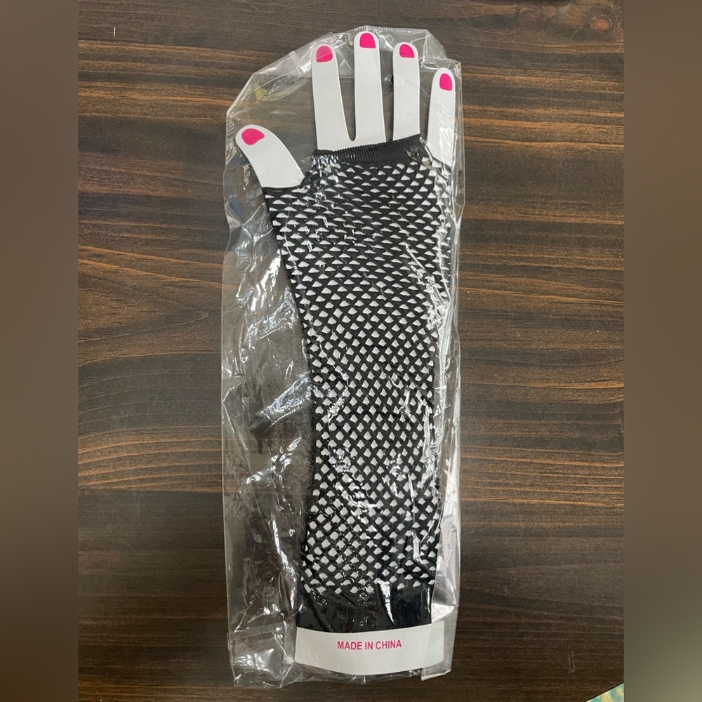 Women's Fishnet Fingerless Arm Sleeves Gloves NWOT